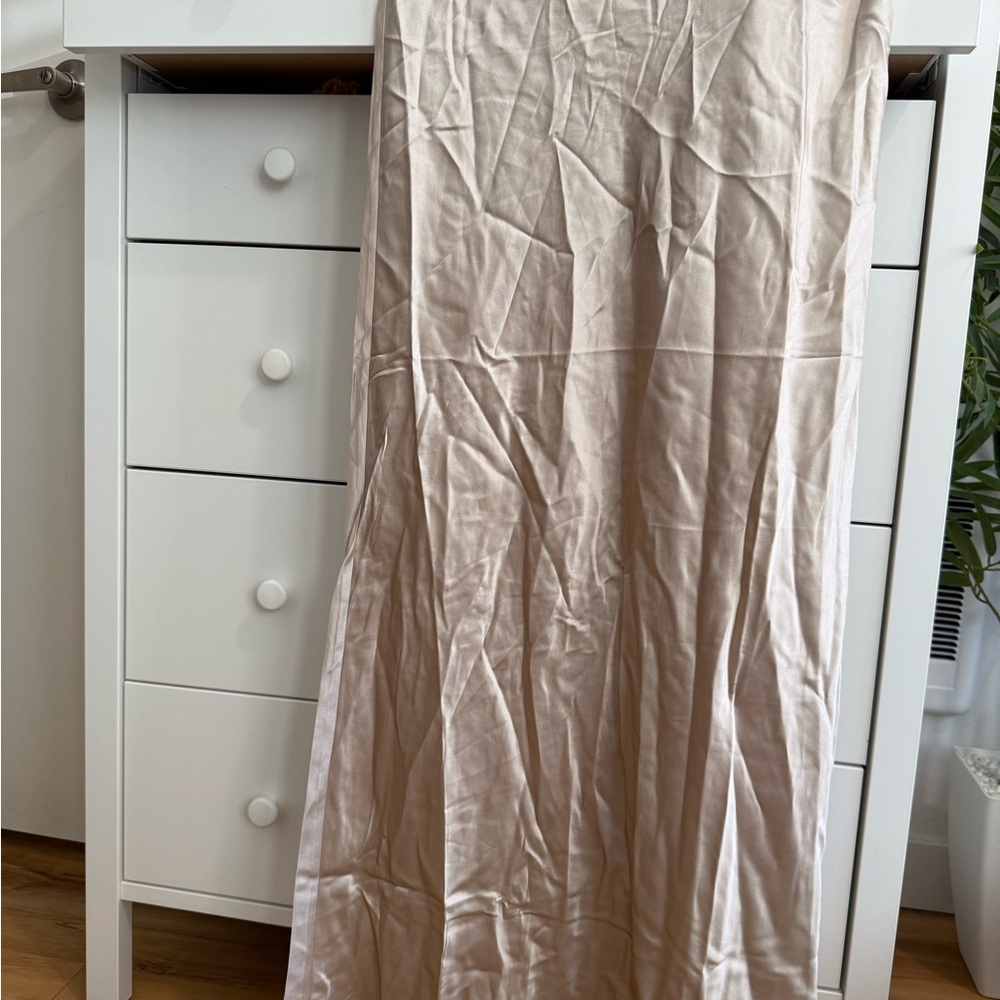 Quice Elegant Cream Maxi Skirt